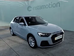 Grau Gebraucht 2024 Audi A1 Sportback Kleinwagen | 22.980 € (Fairer Preis)