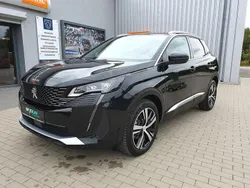 Schwarz Gebraucht 2024 Peugeot 3008 GT SUV | 23.890 € (Fairer Preis)