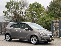 Braun Gebraucht 2012 Opel Meriva Innovation Van / Kleinbus | 7.600 € (Fairer Preis)