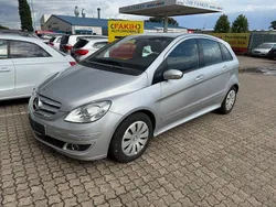 Silber Gebraucht 2006 Mercedes B200 Van / Kleinbus | 3.900 € (Fairer Preis)