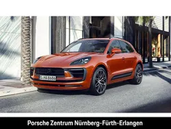 Orange Gebraucht 2022 Porsche Macan S SUV | 71.990 € (Guter Preis)