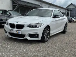 Weiß Gebraucht 2016 BMW 225 M Sport Coupé | 21.900 € (Fairer Preis)