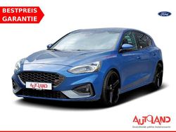 Blau Gebraucht 2020 Ford Focus ST Limousine | 23.950 € (Fairer Preis)