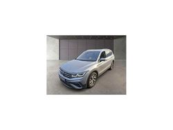 Silber Gebraucht 2023 VW Tiguan Allspace Life SUV | 33.800 € (Etwas zu teuer)
