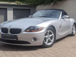 Grau Gebraucht 2005 BMW Z4 Performance Cabrio | 12.900 € (Guter Preis)