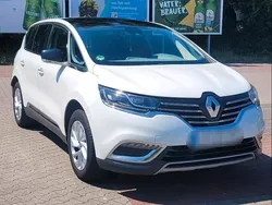 Weiß Gebraucht 2015 Renault Espace Intens Van / Kleinbus | 13.705 € (Fairer Preis)