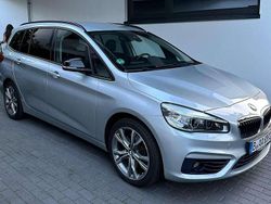 Silber Gebraucht 2015 BMW 220 Gran Tourer Sport Line Van / Kleinbus | 12.000 € (Fairer Preis)