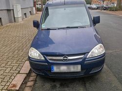 Blau Gebraucht 2006 Opel Combo Van / Kleinbus | 2.500 € (Teuer)
