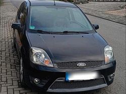 Blau Gebraucht 2006 Ford Fiesta ST Kleinwagen | 3.350 € (Etwas zu teuer)