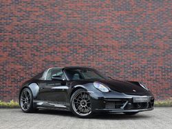 Schwarz Gebraucht 2023 Porsche 911 Targa 4 Cabrio | 199.950 €
