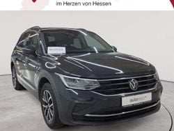 Uranograu Gebraucht 2022 VW Tiguan Life SUV | 21.390 € (Superpreis)