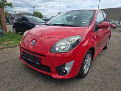 Rot Gebraucht 2009 Renault Twingo Kleinwagen | 2.100 € (Guter Preis)