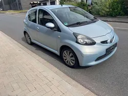 Silber Gebraucht 2007 Toyota Aygo Club Kleinwagen | 1.400 € (Superpreis)