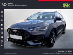 Magneticgrau (metallic) (grau) Gebraucht 2024 Ford Focus ST-Line Kombi | 19.980 € (Superpreis)