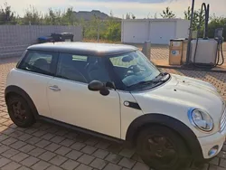 Beige Gebraucht 2009 Mini ONE Kleinwagen | 5.199 € (Fairer Preis)