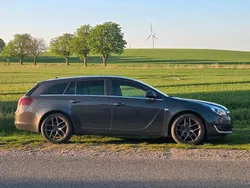 Grau Gebraucht 2014 Opel Insignia Kombi | 5.999 € (Guter Preis)