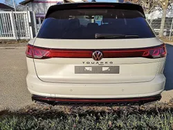 Beige Neu 2025 VW Touareg R-line SUV | 86.749 € (Guter Preis)