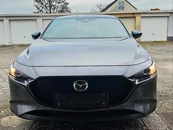 Grau Gebraucht 2022 Mazda 3 Limousine | 24.999 € (Fairer Preis)