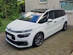 Weiß Gebraucht 2017 Citroën C4 Picasso Van / Kleinbus | 11.000 € (Fairer Preis)