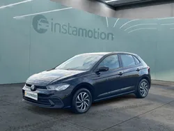 Schwarz Gebraucht 2024 VW Polo IQ Drive Limousine | 20.799 € (Fairer Preis)
