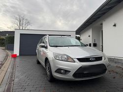 Silber Gebraucht 2009 Ford Focus Kombi | 2.999 € (Etwas zu teuer)