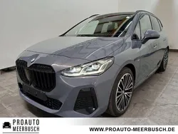 Andere Gebraucht 2023 BMW 218 Active Tourer Luxury Line Van / Kleinbus | 29.270 € (Fairer Preis)