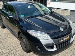 Schwarz Gebraucht 2011 Renault Mégane III Bose Edition Coupé | 2.999 € (Fairer Preis)