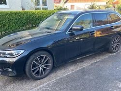 Schwarz Gebraucht 2020 BMW 320e Kombi | 25.000 € (Fairer Preis)