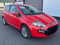 Rot Gebraucht 2012 Fiat Punto Evo Kleinwagen | 3.200 € (Guter Preis)