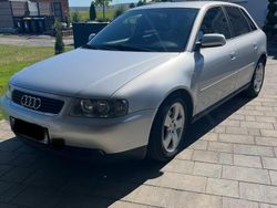 Silber Gebraucht 2002 Audi A3 Limousine | 2.499 € (Fairer Preis)