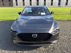 Grau Neu 2025 Mazda 3 Nagisa Limousine | 26.280 €