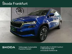 Blau Neu 2025 Skoda Karoq Drive SUV | 39.980 € (Teuer)