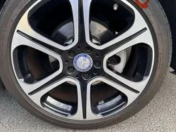 Grau Gebraucht 2017 Mercedes E220 Avantgarde Limousine | 25.000 € (Etwas zu teuer)