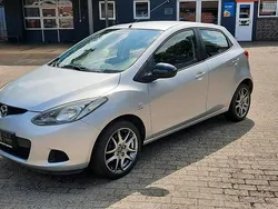 Silber Gebraucht 2011 Mazda 2 Kleinwagen | 3.500 € (Fairer Preis)