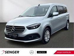 Silber Neu 2025 Mercedes 180 Progressive Limousine | 35.950 € (Teuer)