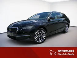 Blackmagic perleffekt Gebraucht 2024 Skoda Octavia Selection Kombi | 33.490 € (Guter Preis)