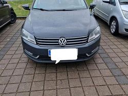 Grau Gebraucht 2012 VW Passat Kombi | 9.500 € (Teuer)
