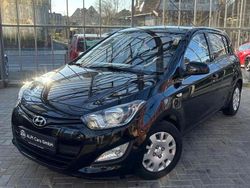 Schwarz Gebraucht 2012 Hyundai i20 Edition Limousine | 4.800 € (Etwas zu teuer)