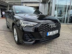 Mythosschwarz metallic (metallic) Gebraucht 2024 Audi Q3 Ambiente SUV | 37.850 € (Fairer Preis)