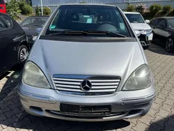 Silber Gebraucht 2004 Mercedes 170 Kleinwagen | 2.999 €