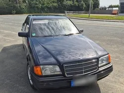 Blau Gebraucht 1994 Mercedes C180 Limousine | 4.499 €