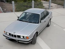 Silber Gebraucht 1994 BMW 525 Limousine | 9.499 €