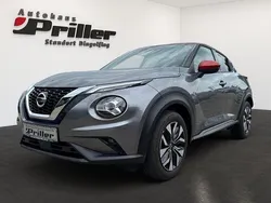 Grau Gebraucht 2022 Nissan Juke N-Connecta SUV | 19.900 € (Fairer Preis)