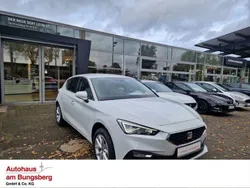 Weiß Neu 2024 Seat Leon Style Limousine | 30.990 €