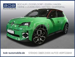 Pop green! + dach black pearl Gebraucht 2025 Renault R5 Komfort Kleinwagen | 31.888 € (Fairer Preis)