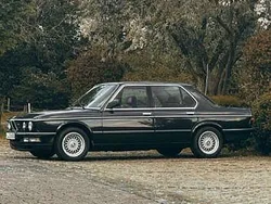 Schwarz Gebraucht 1986 BMW 524 Performance Limousine | 8.999 €