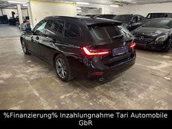 Schwarz Gebraucht 2022 BMW 318 Sport Line Kombi | 18.780 € (Fairer Preis)