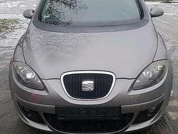 Grau Gebraucht 2005 Seat Toledo Kombi | 2.450 €