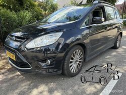 Schwarz Gebraucht 2013 Ford Grand C-Max Titanium Van / Kleinbus | 2.215 € (Fairer Preis)