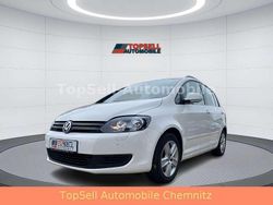 Weiß Gebraucht 2009 VW Golf Plus Cross Comfortline Van / Kleinbus | 7.979 € (Etwas zu teuer)